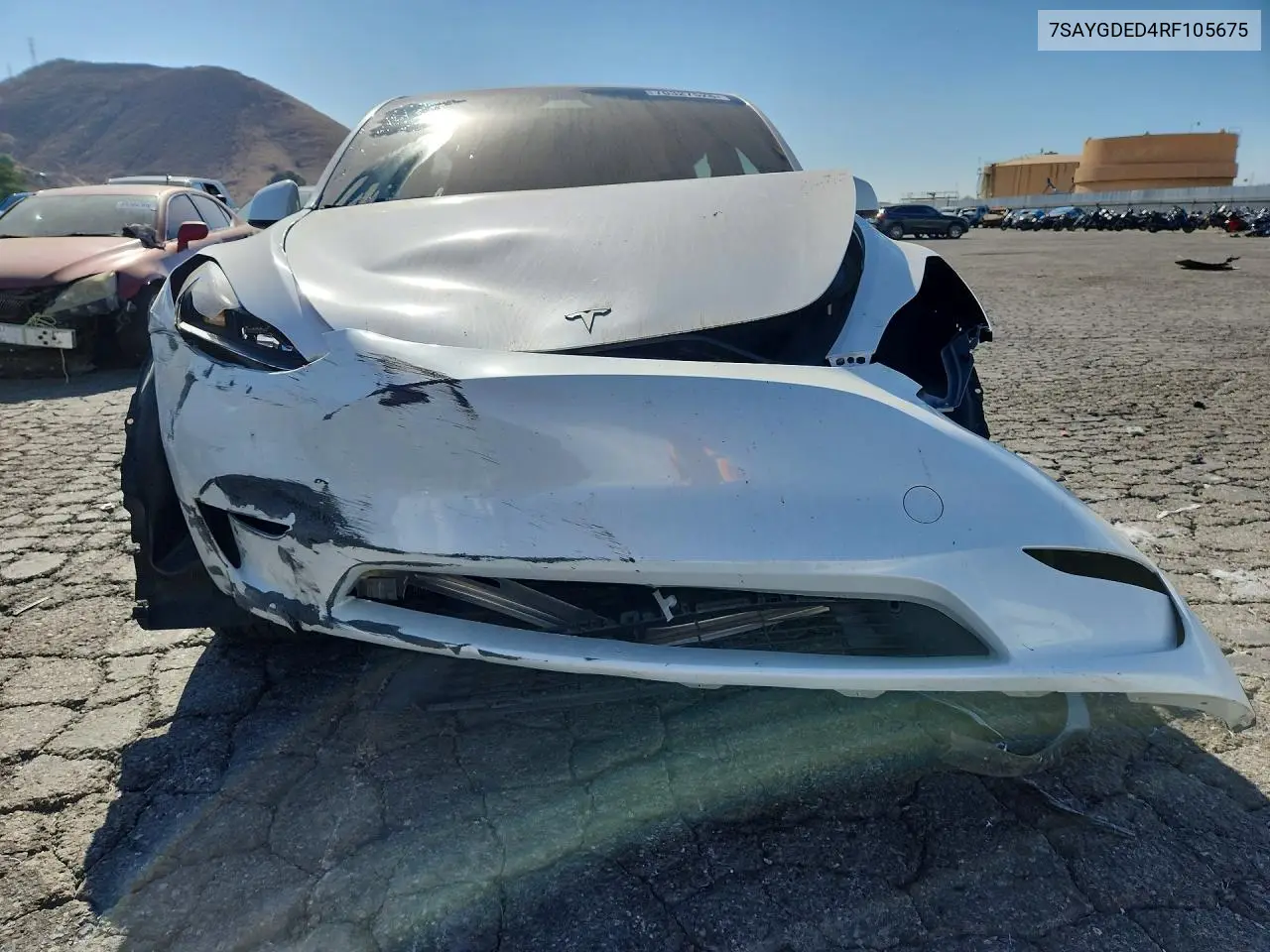 2024 TESLA MODEL Y VIN 7SAYGDED4RF105675 — фото 5