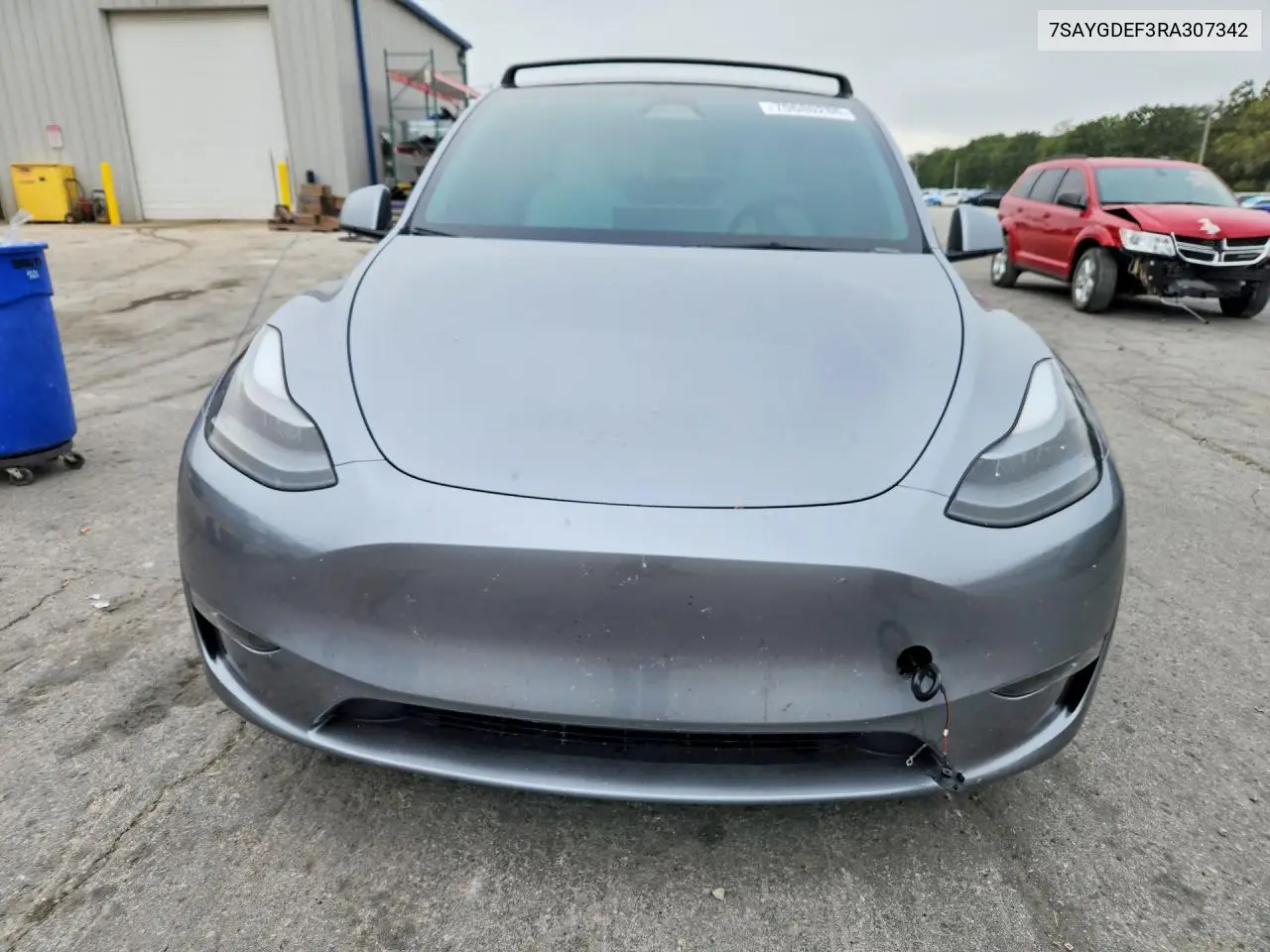 2024 TESLA MODEL Y VIN 7SAYGDEF3RA307342 — фото 5