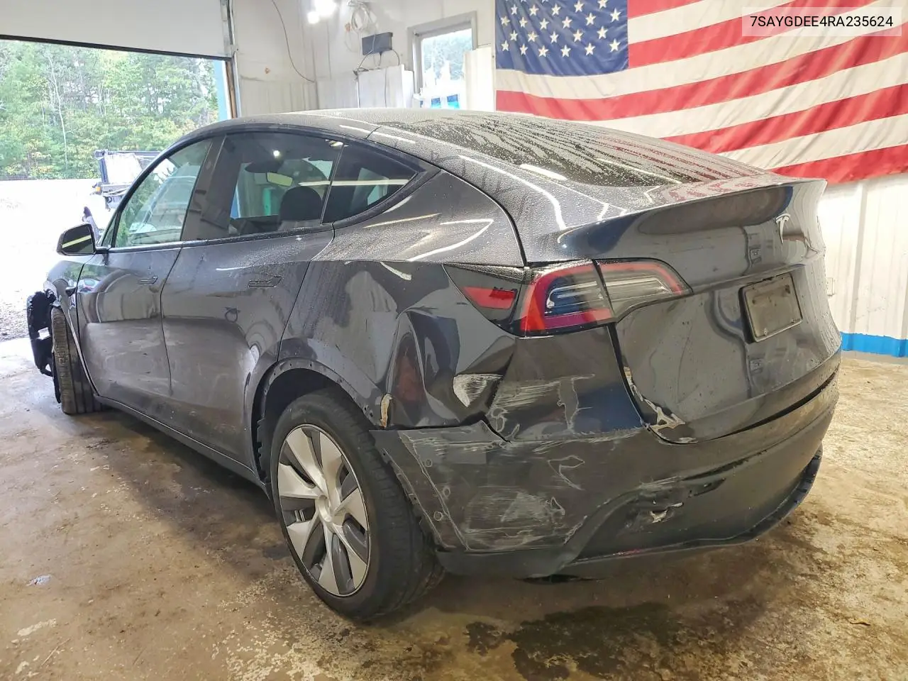 2024 TESLA MODEL Y VIN 7SAYGDEE4RA235624 — фото 2