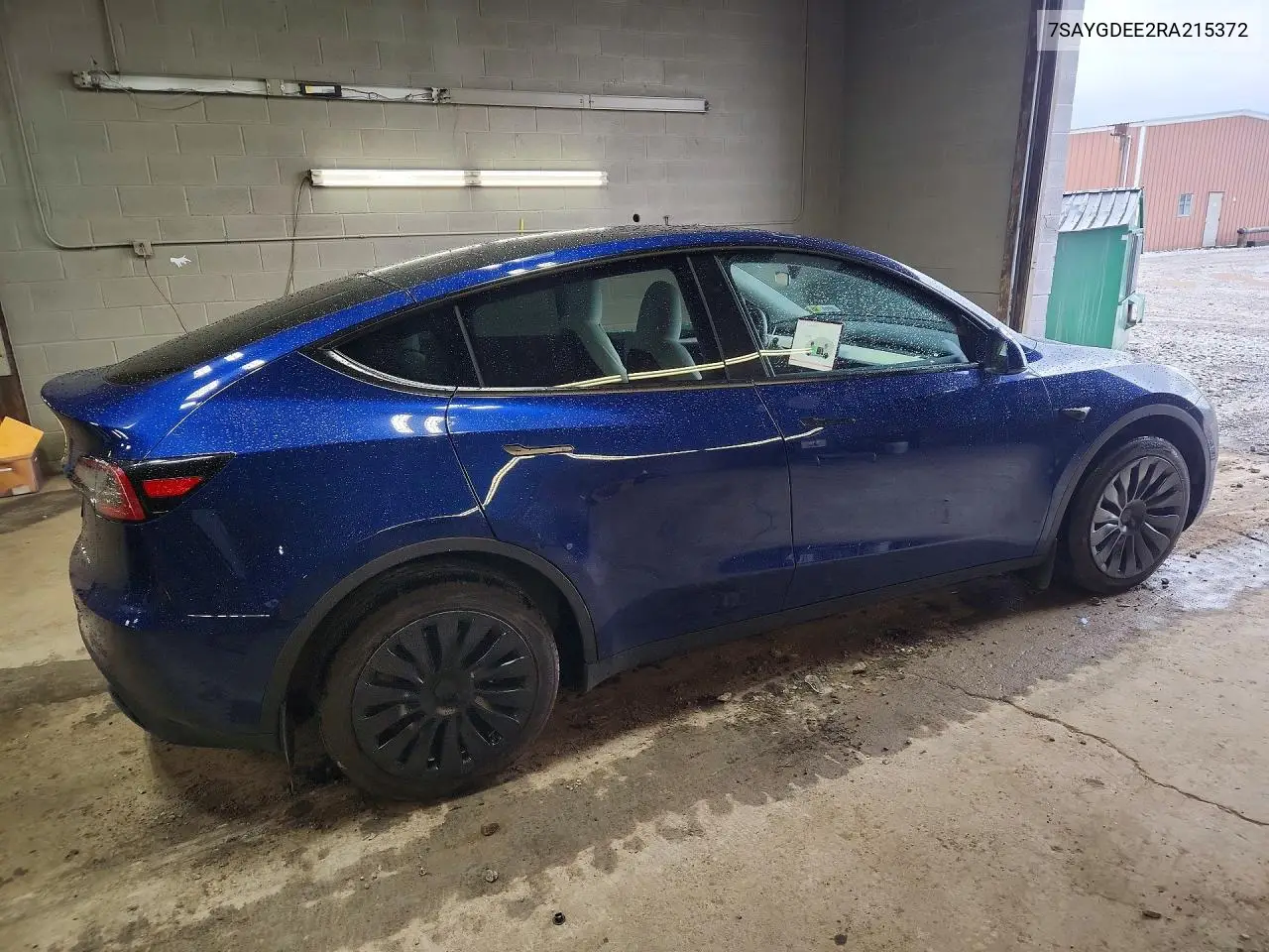 2024 TESLA MODEL Y VIN 7SAYGDEE2RA215372 — фото 3