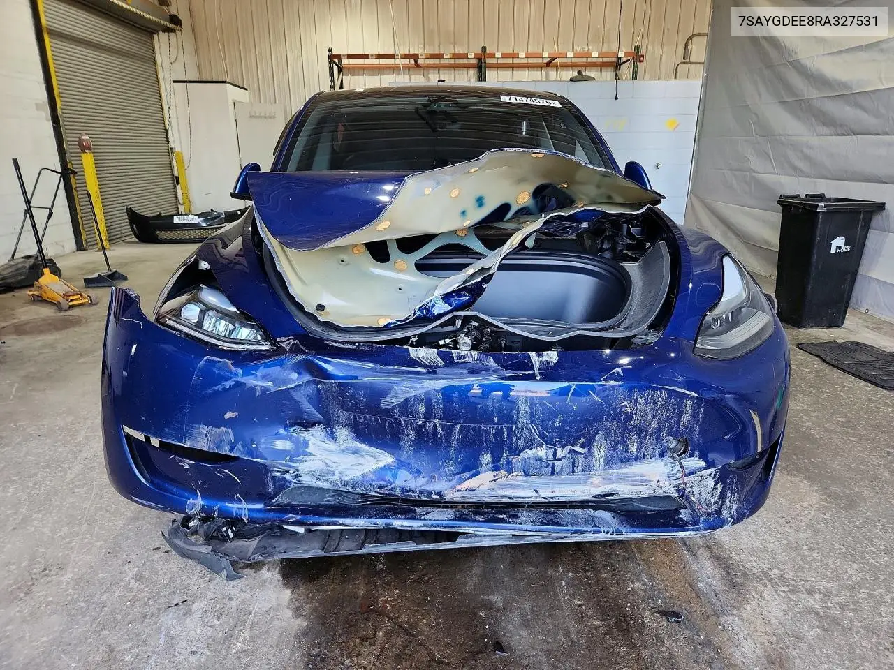 2024 TESLA MODEL Y VIN 7SAYGDEE8RA327531 — фото 5