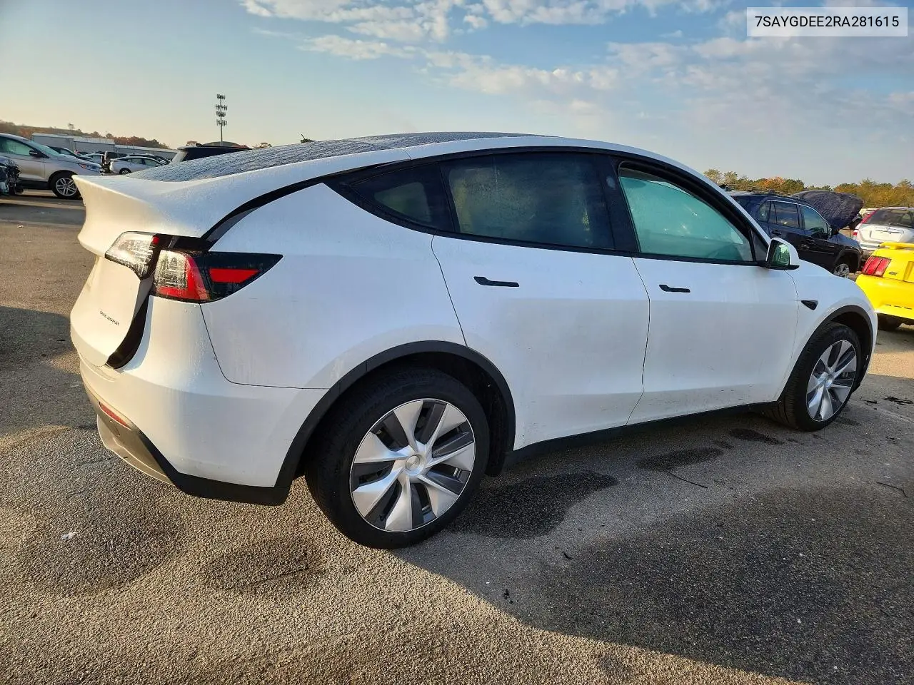 2024 TESLA MODEL Y VIN 7SAYGDEE2RA281615 — фото 3