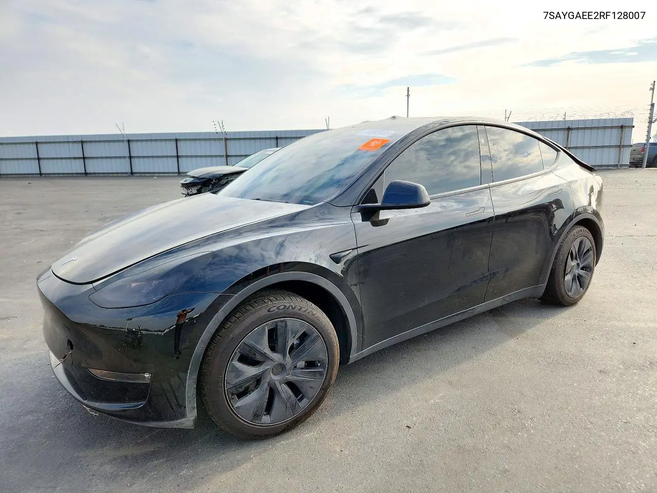 TESLA MODEL Y 2024, VIN 7SAYGAEE2RF128007