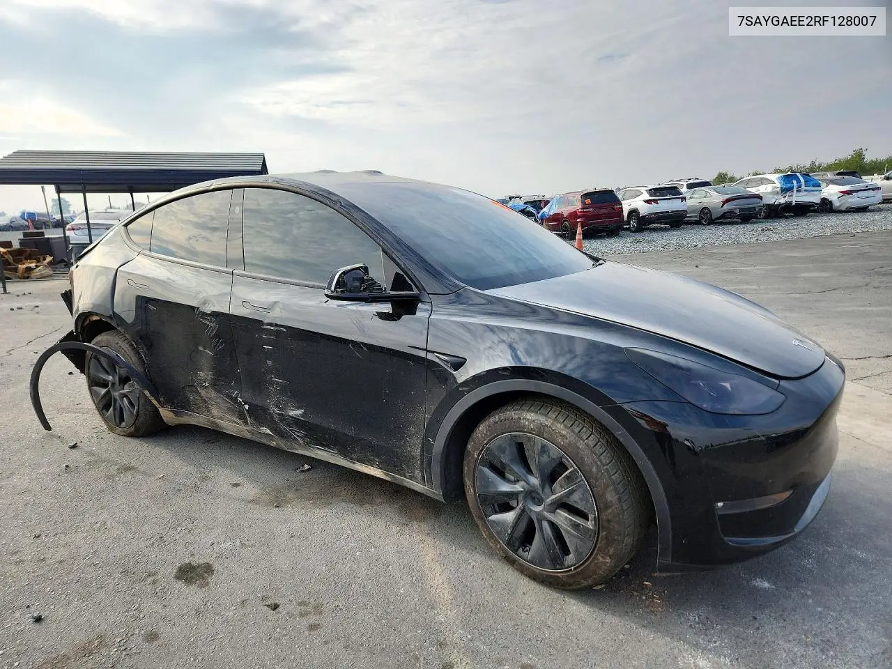 2024 TESLA MODEL Y VIN 7SAYGAEE2RF128007 — фото 4
