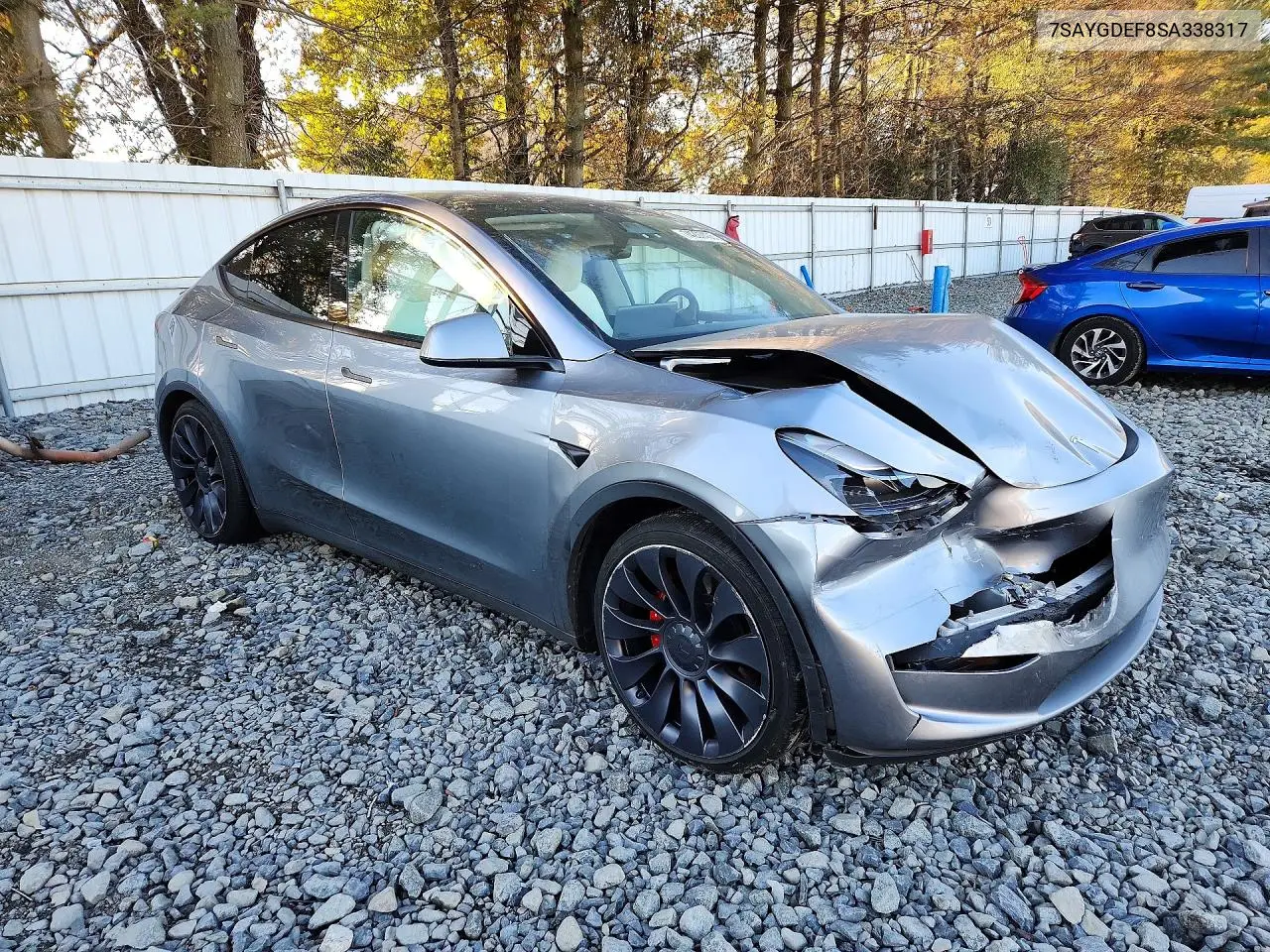 2025 TESLA MODEL Y VIN 7SAYGDEF8SA338317 — фото 4