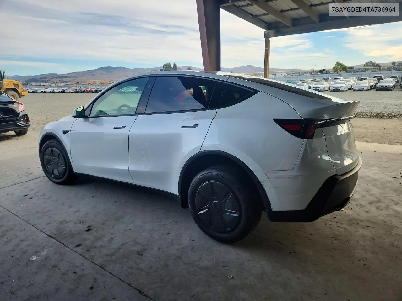 2026 TESLA MODEL Y VIN 7SAYGDED4TA736964 — фото 2