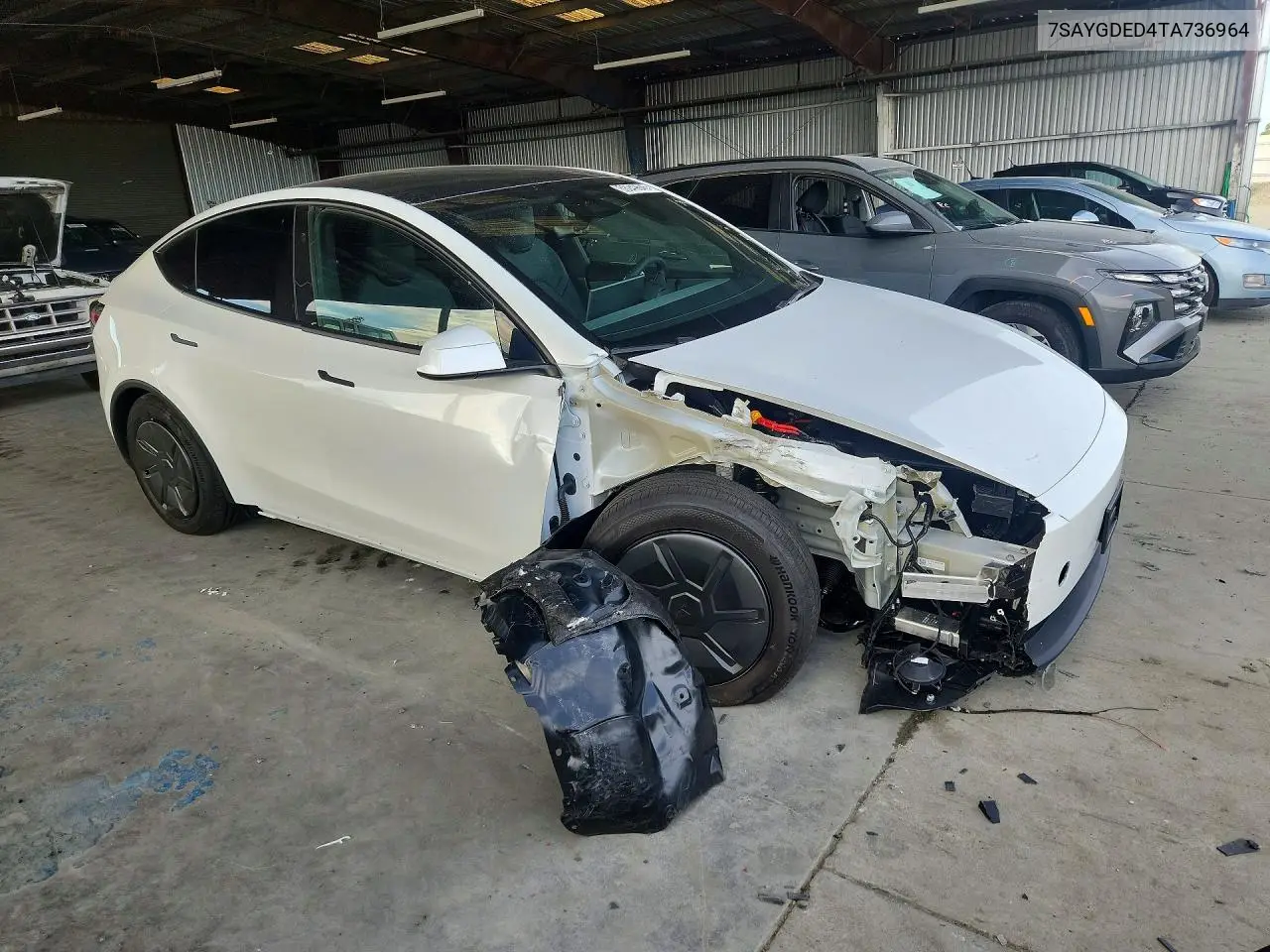 2026 TESLA MODEL Y VIN 7SAYGDED4TA736964 — фото 4