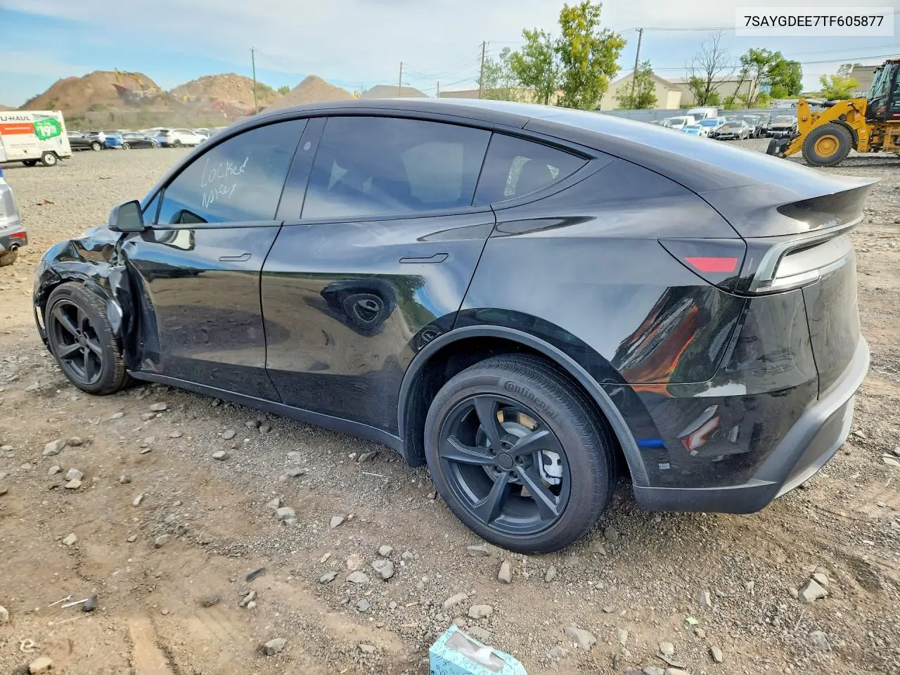 2026 TESLA MODEL Y VIN 7SAYGDEE7TF605877 — фото 2