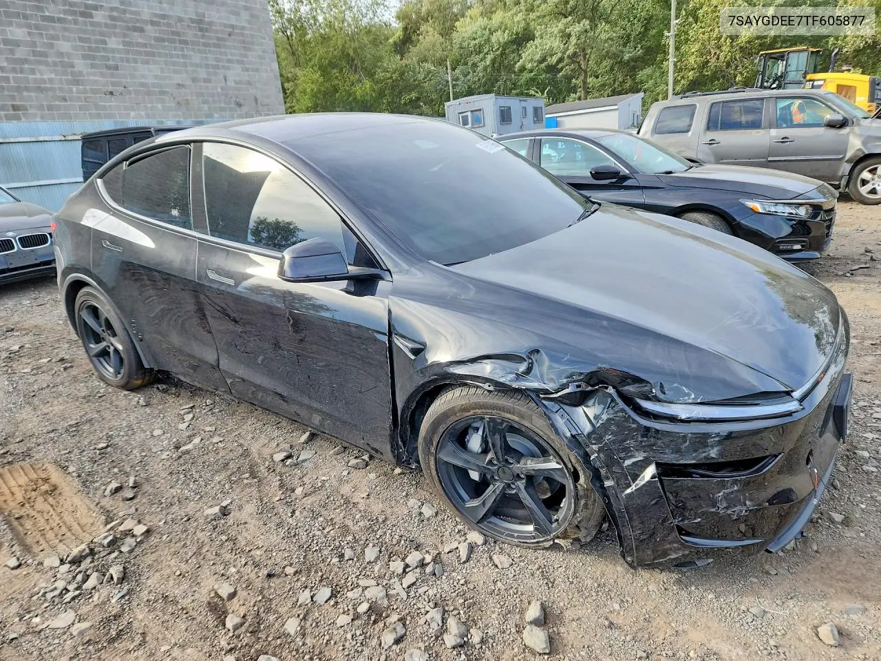 2026 TESLA MODEL Y VIN 7SAYGDEE7TF605877 — фото 4