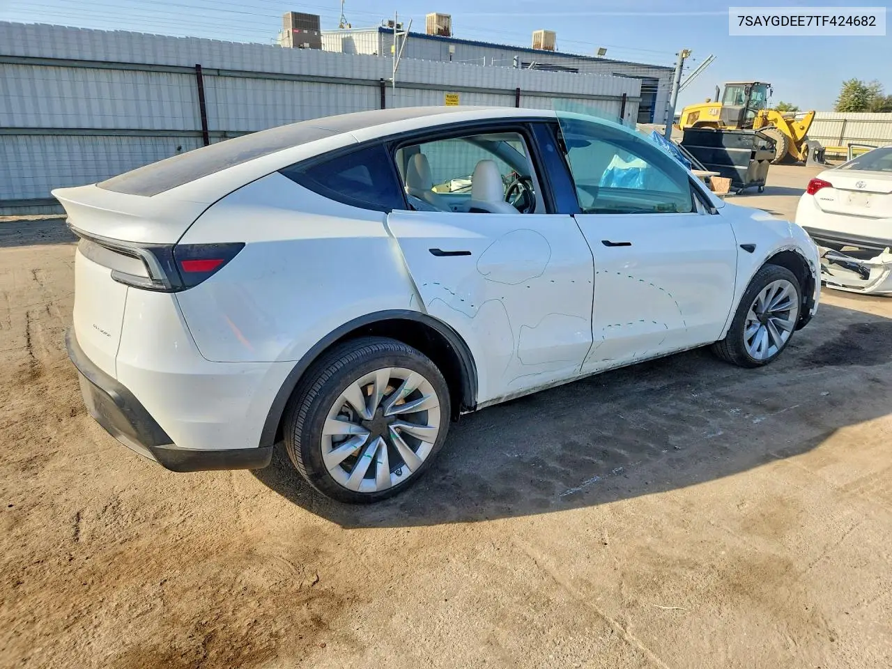 2026 TESLA MODEL Y VIN 7SAYGDEE7TF424682 — фото 3