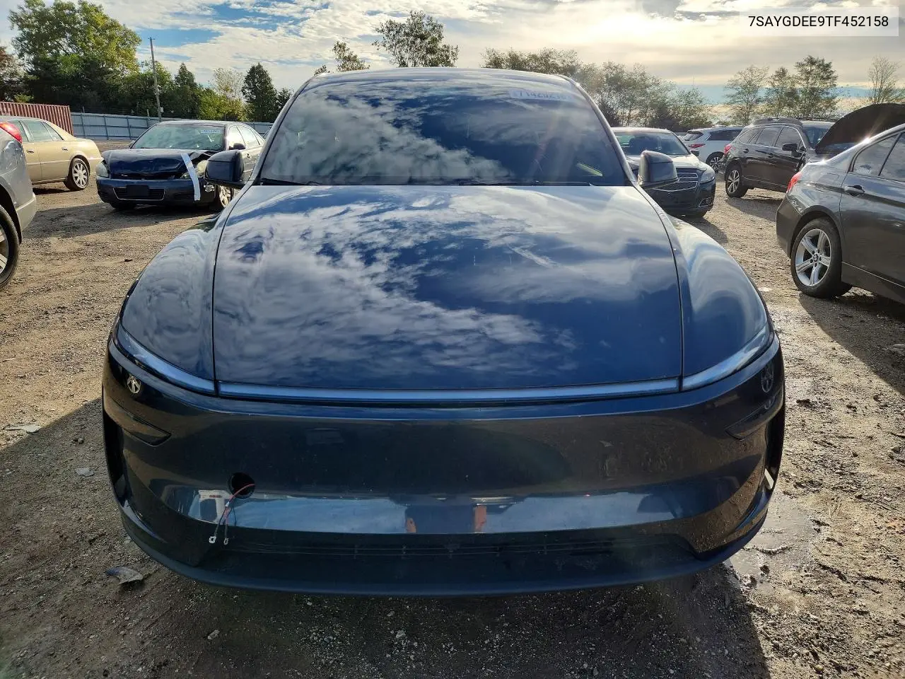 2026 TESLA MODEL Y VIN 7SAYGDEE9TF452158 — фото 5