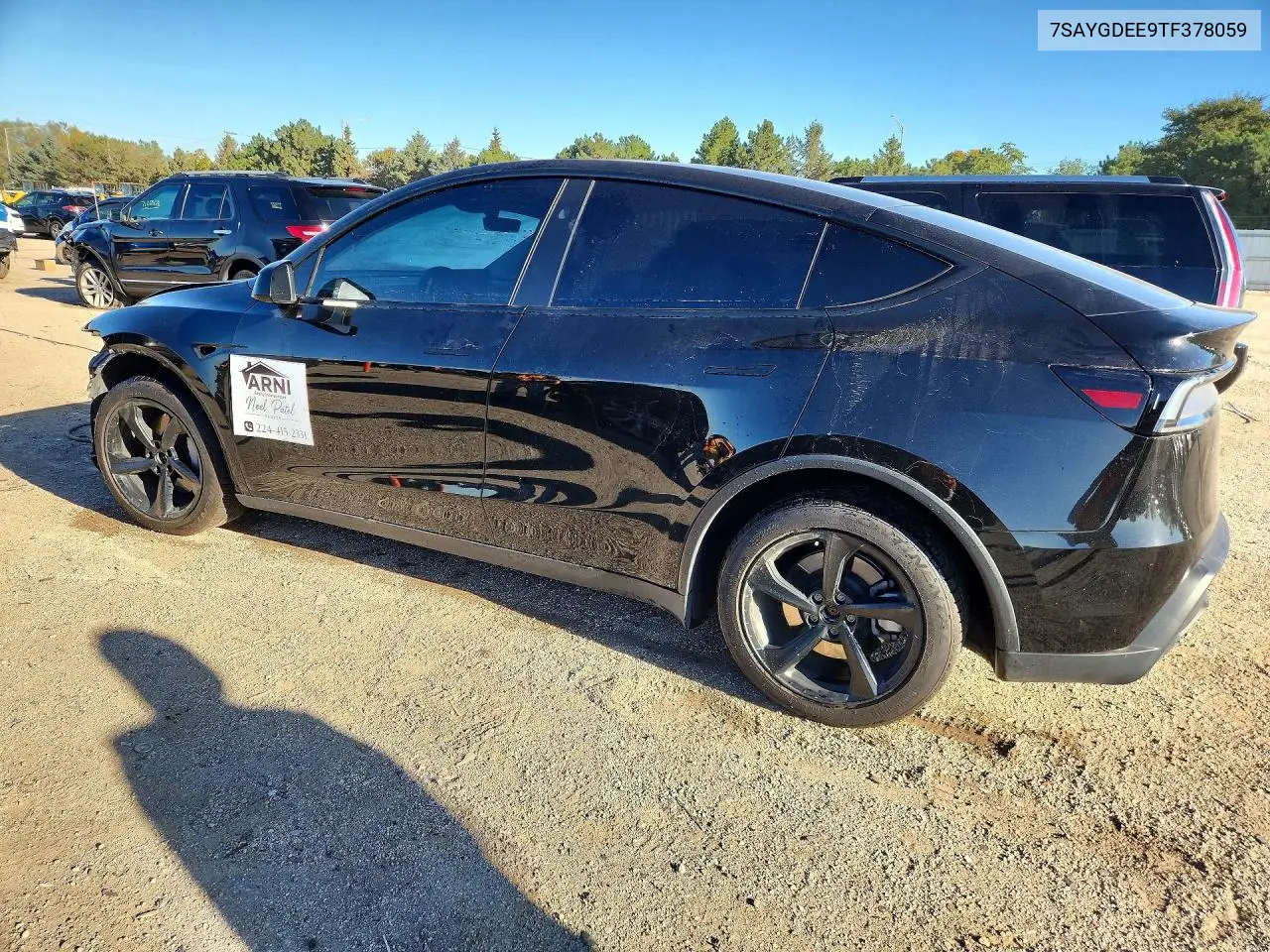 2026 TESLA MODEL Y VIN 7SAYGDEE9TF378059 — фото 2