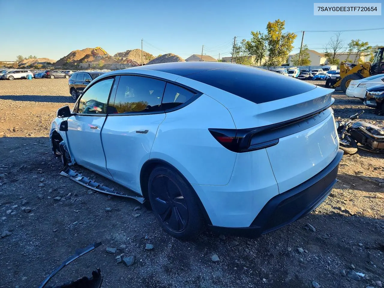 2026 TESLA MODEL Y VIN 7SAYGDEE3TF720654 — фото 2