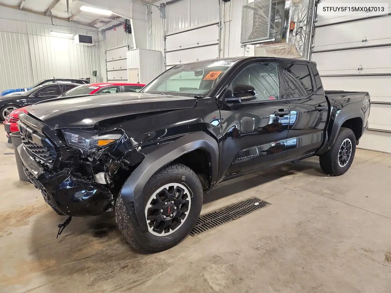 TOYOTA TUNDRA 2021, VIN 5TFUY5F15MX047013