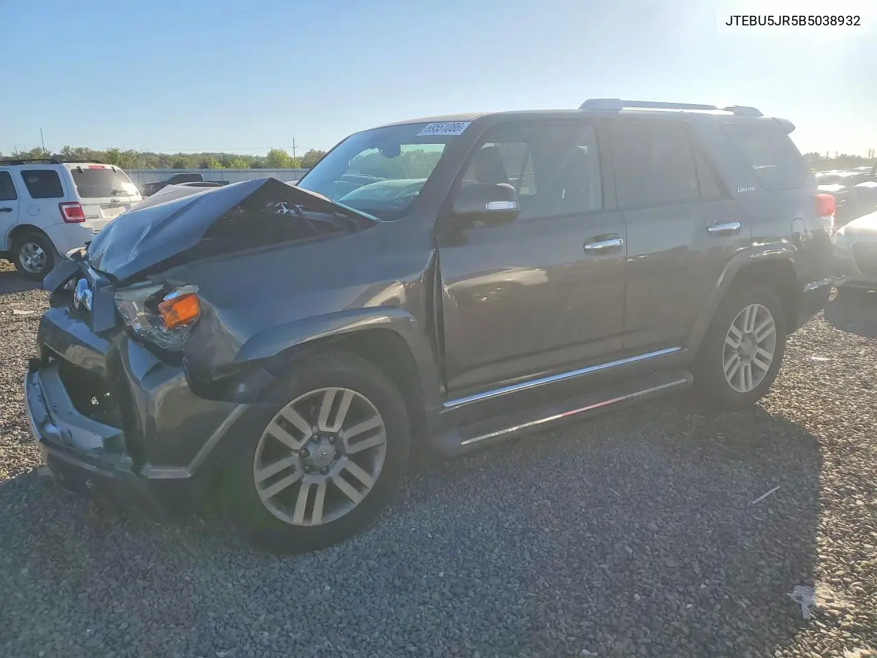 TOYOTA 4RUNNER 2011, VIN JTEBU5JR5B5038932