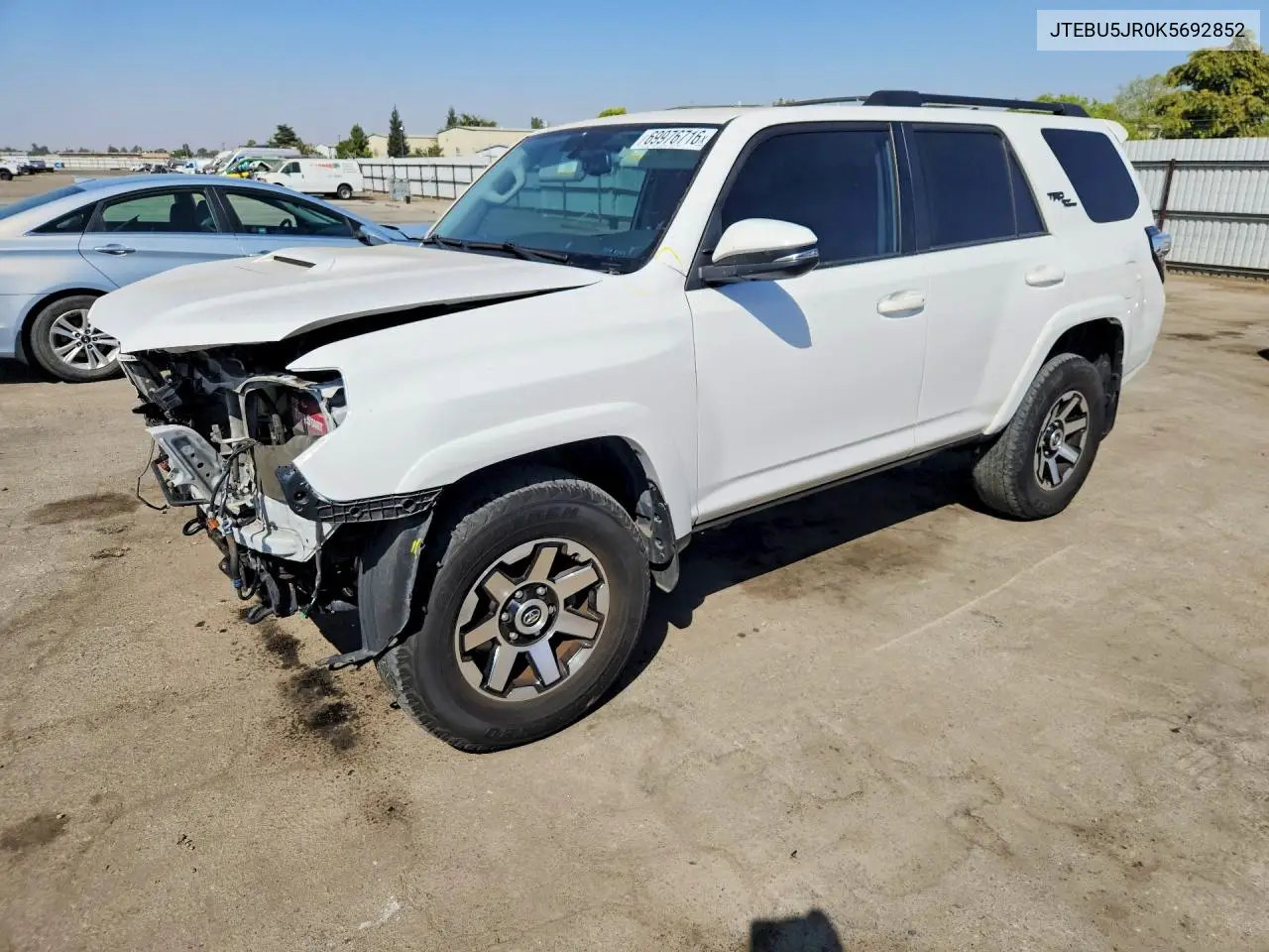 TOYOTA 4RUNNER 2019, VIN JTEBU5JR0K5692852