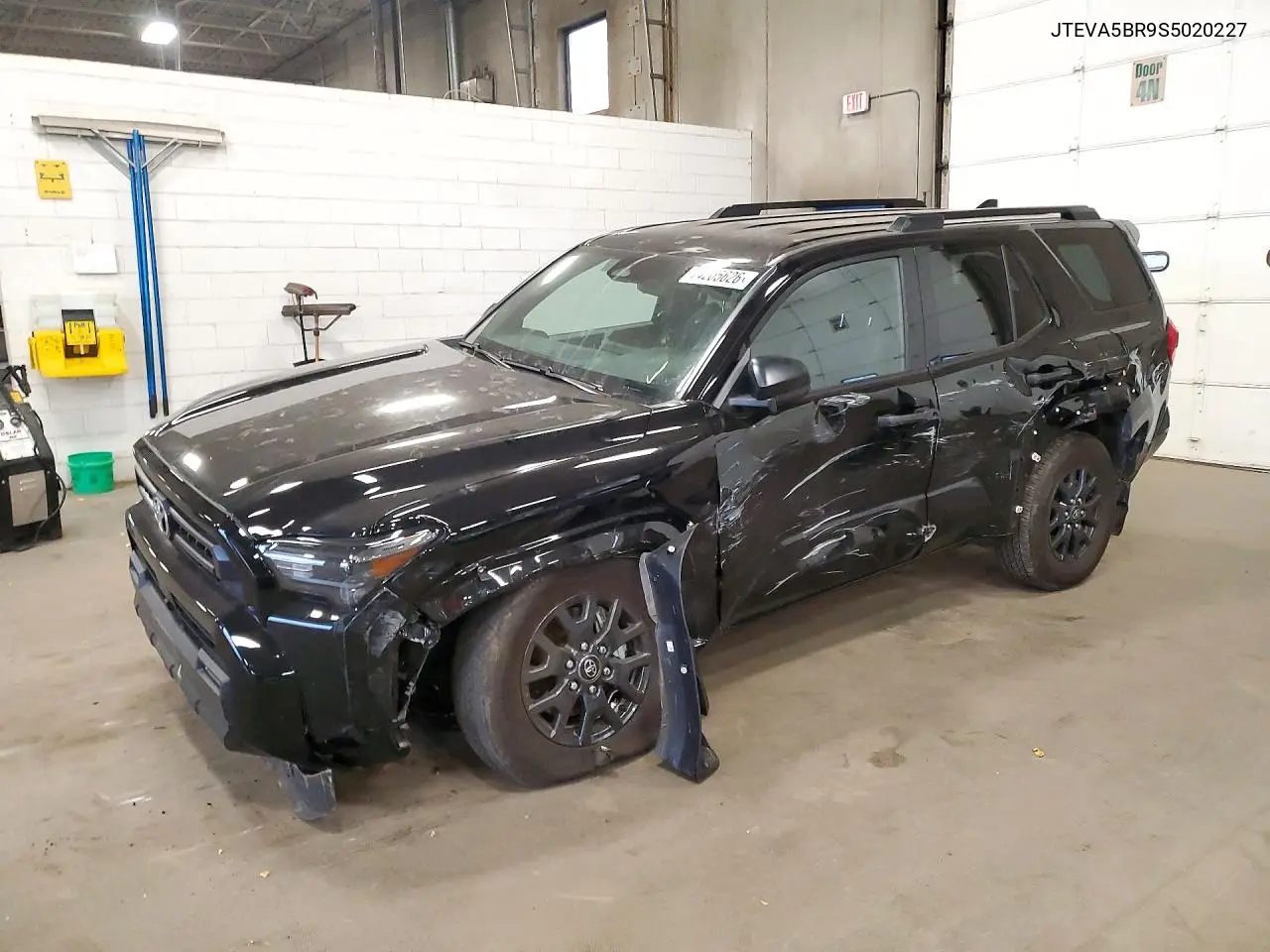 TOYOTA 4RUNNER 2025, VIN JTEVA5BR9S5020227
