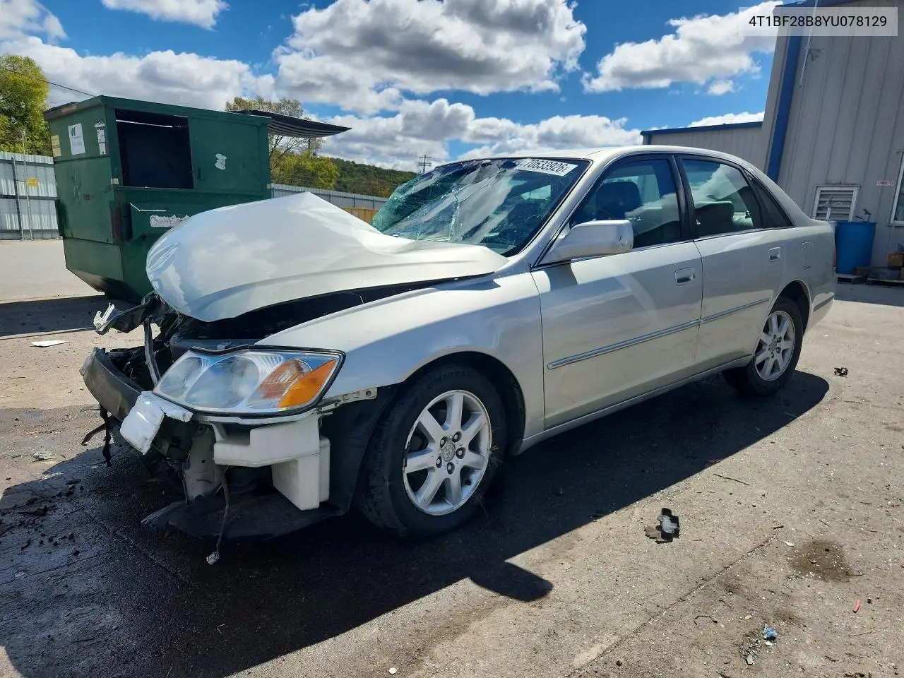 TOYOTA AVALON 2000, VIN 4T1BF28B8YU078129