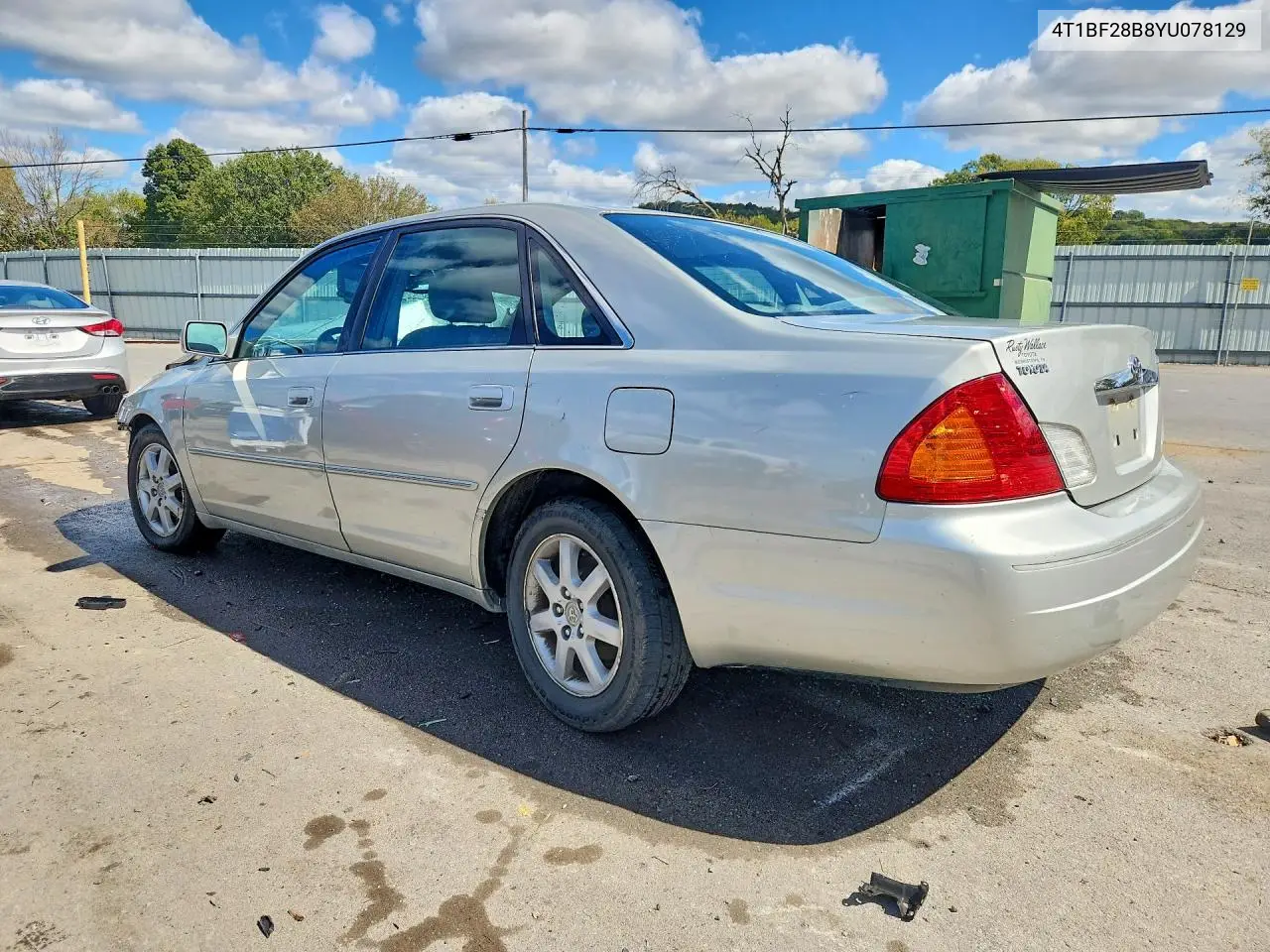2000 TOYOTA AVALON VIN 4T1BF28B8YU078129 — фото 2