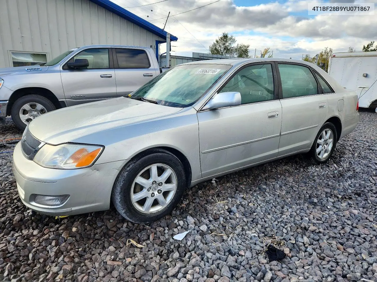 TOYOTA AVALON 2000, VIN 4T1BF28B9YU071867