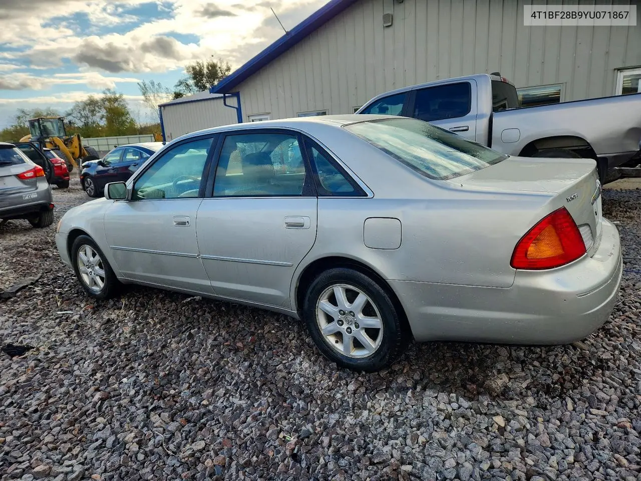 2000 TOYOTA AVALON VIN 4T1BF28B9YU071867 — фото 2