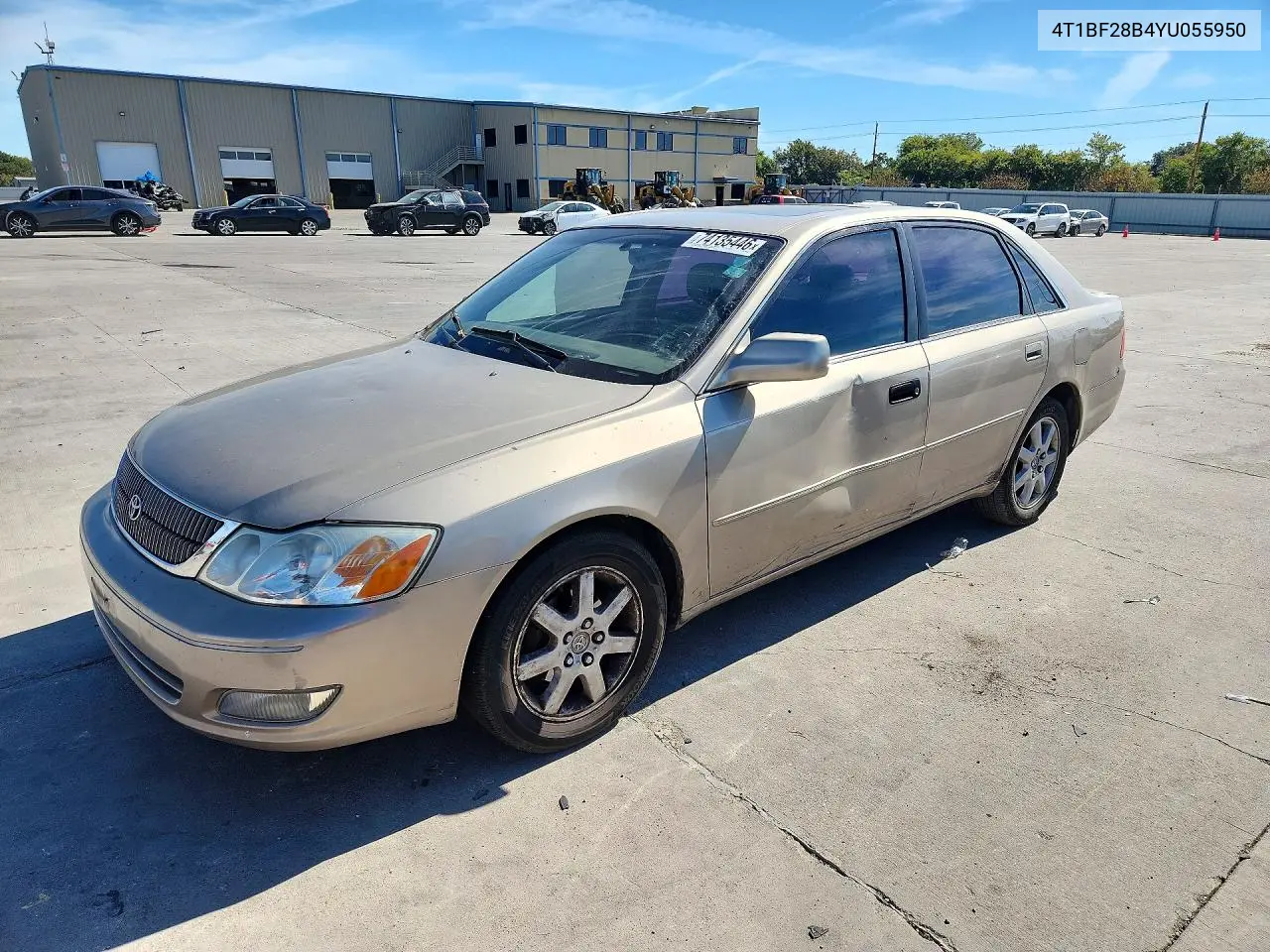 TOYOTA AVALON 2000, VIN 4T1BF28B4YU055950