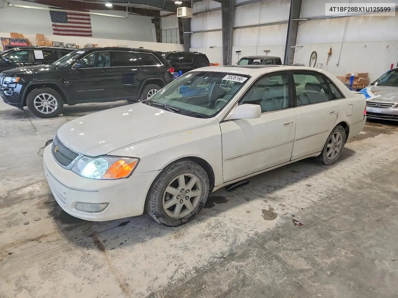 TOYOTA AVALON 2001, VIN 4T1BF28BX1U125599