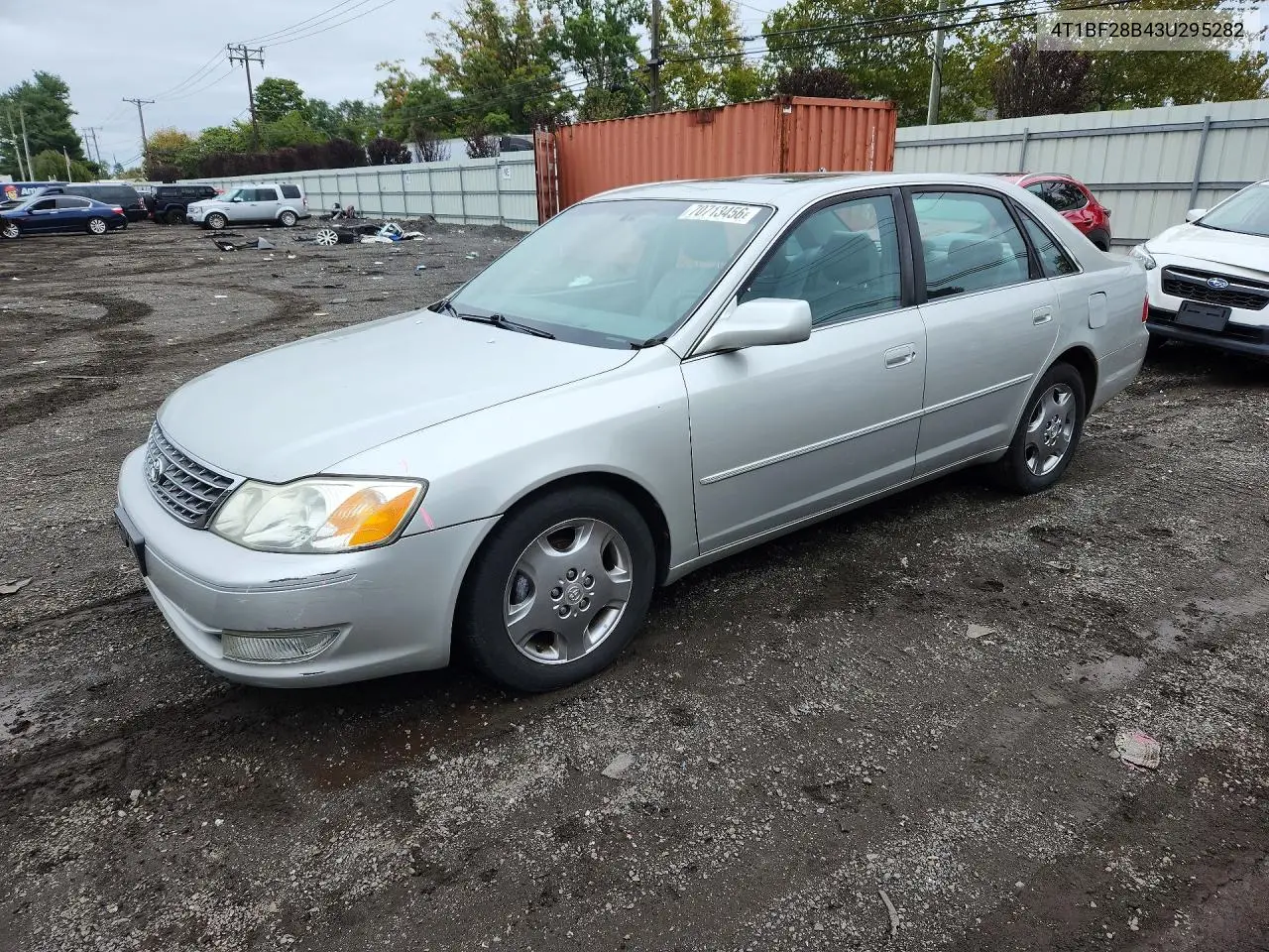 TOYOTA AVALON 2003, VIN 4T1BF28B43U295282
