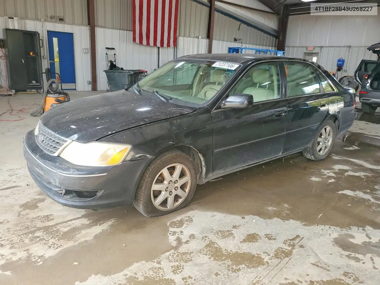TOYOTA AVALON 2003, VIN 4T1BF28B43U268227