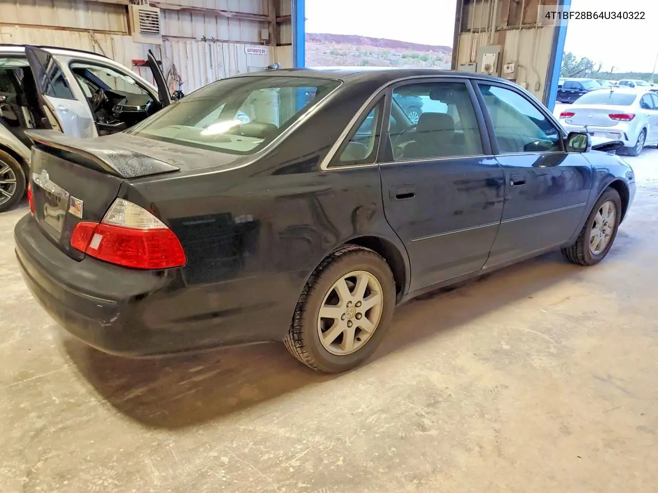 2004 TOYOTA AVALON VIN 4T1BF28B64U340322 — фото 3