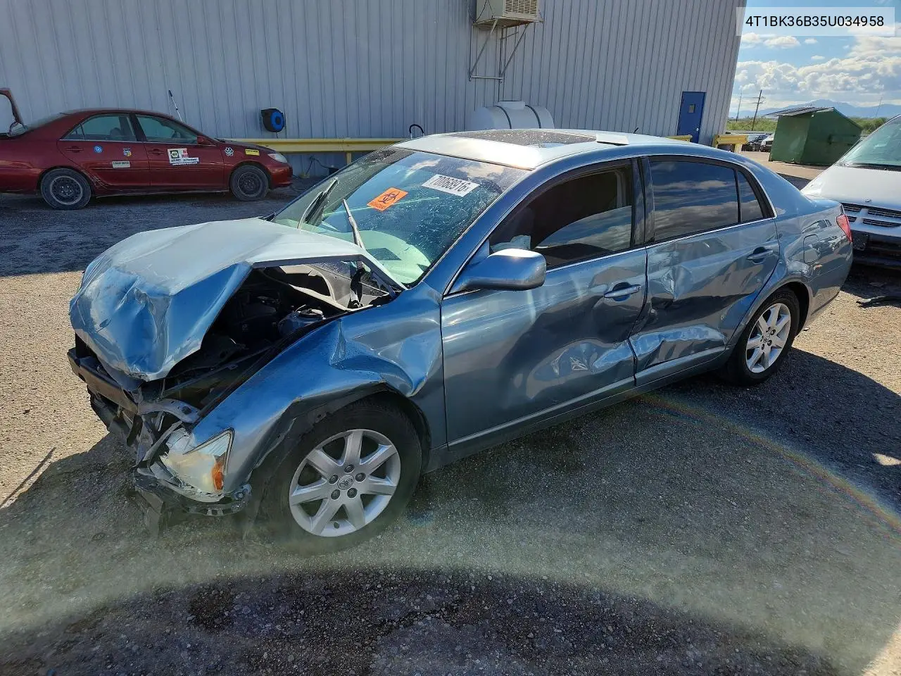 TOYOTA AVALON 2005, VIN 4T1BK36B35U034958