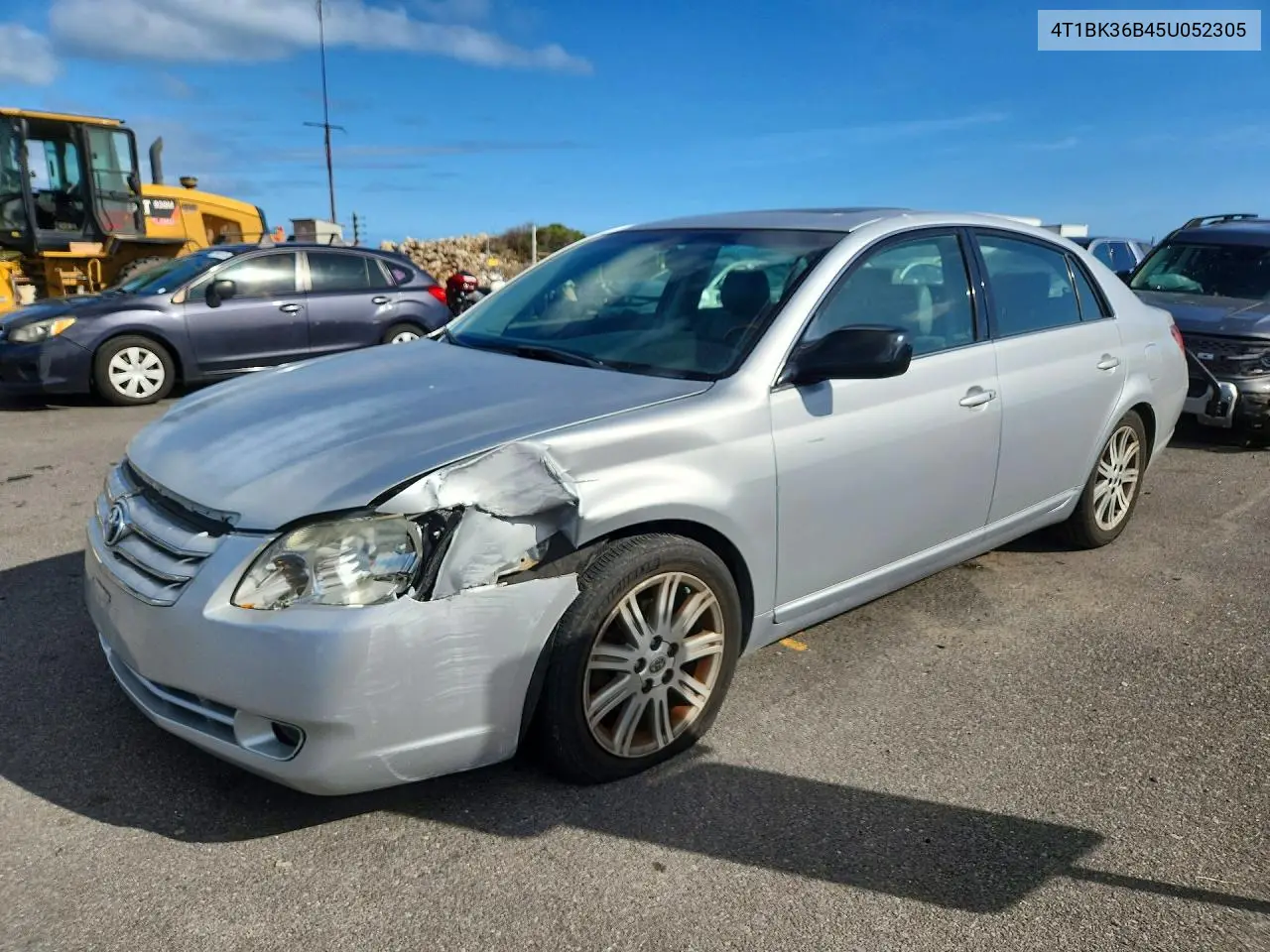 TOYOTA AVALON 2005, VIN 4T1BK36B45U052305
