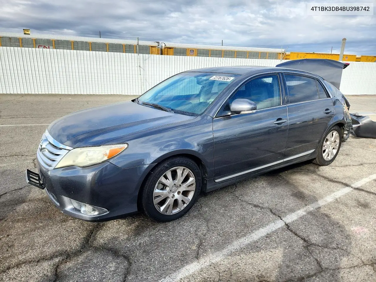 TOYOTA AVALON 2011, VIN 4T1BK3DB4BU398742