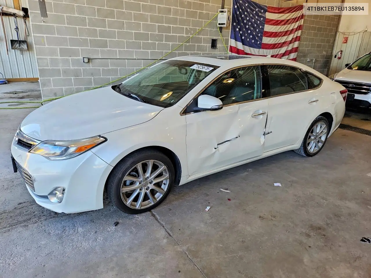 TOYOTA AVALON 2014, VIN 4T1BK1EB7EU135894