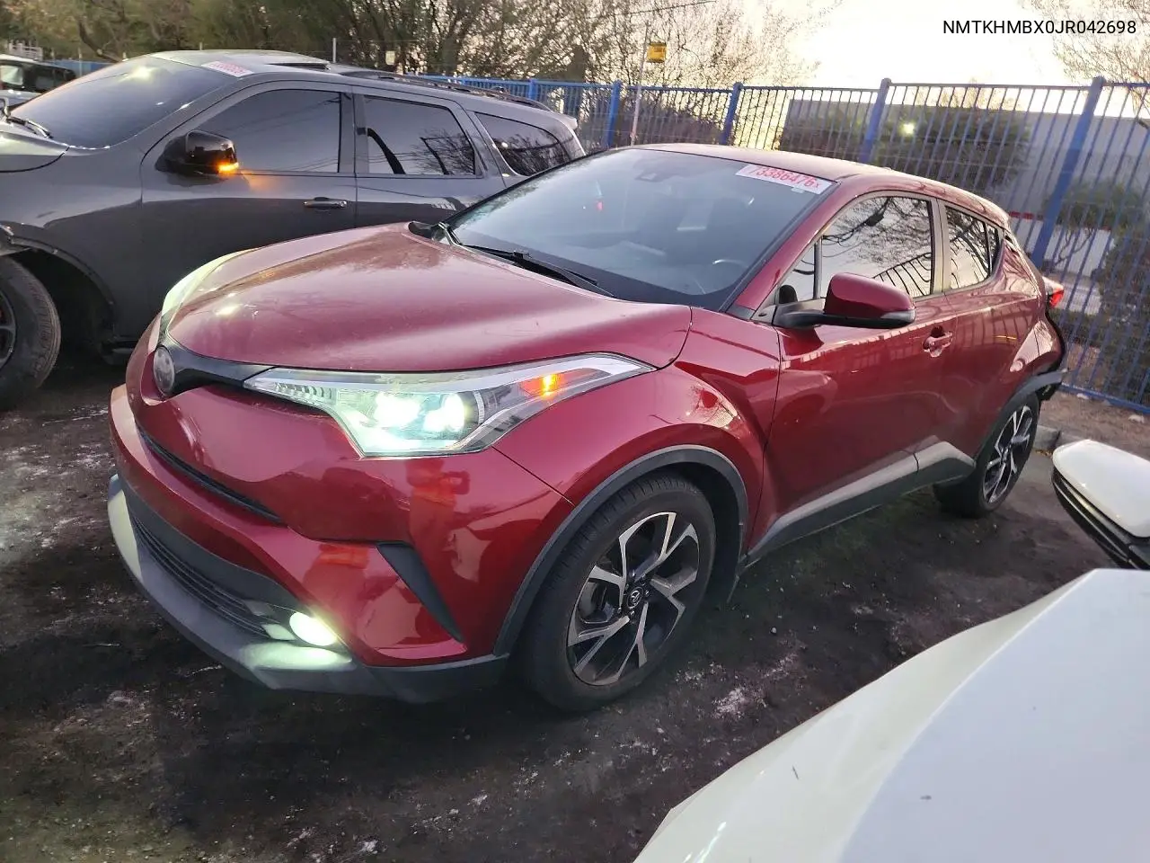 TOYOTA C-HR 2018, VIN NMTKHMBX0JR042698
