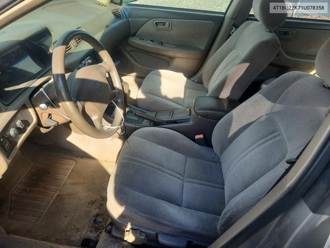 2001 TOYOTA CAMRY VIN 4T1BG22K71U078358 — фото 5