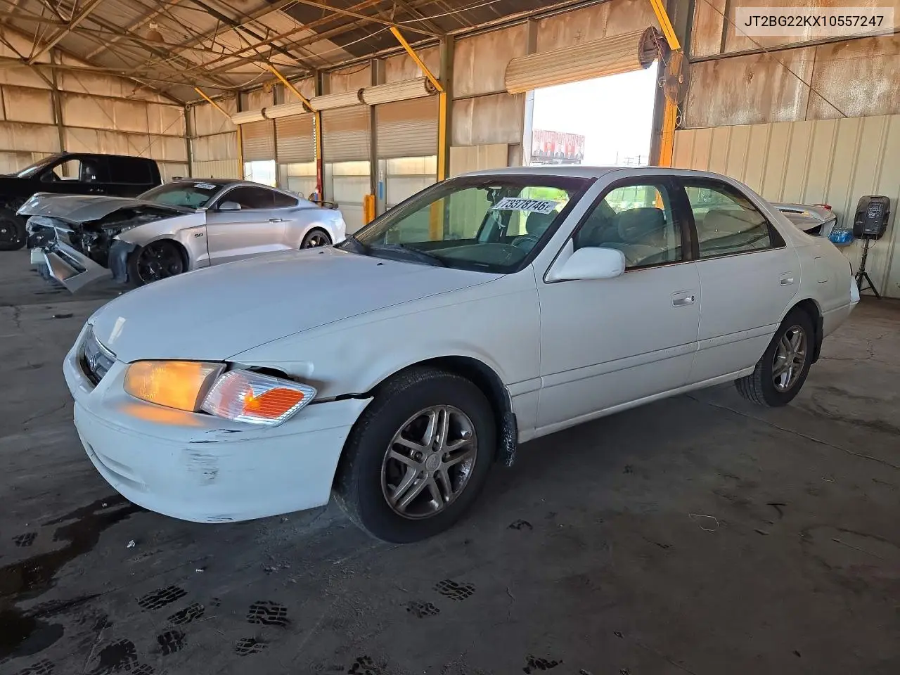 TOYOTA CAMRY 2001, VIN JT2BG22KX10557247