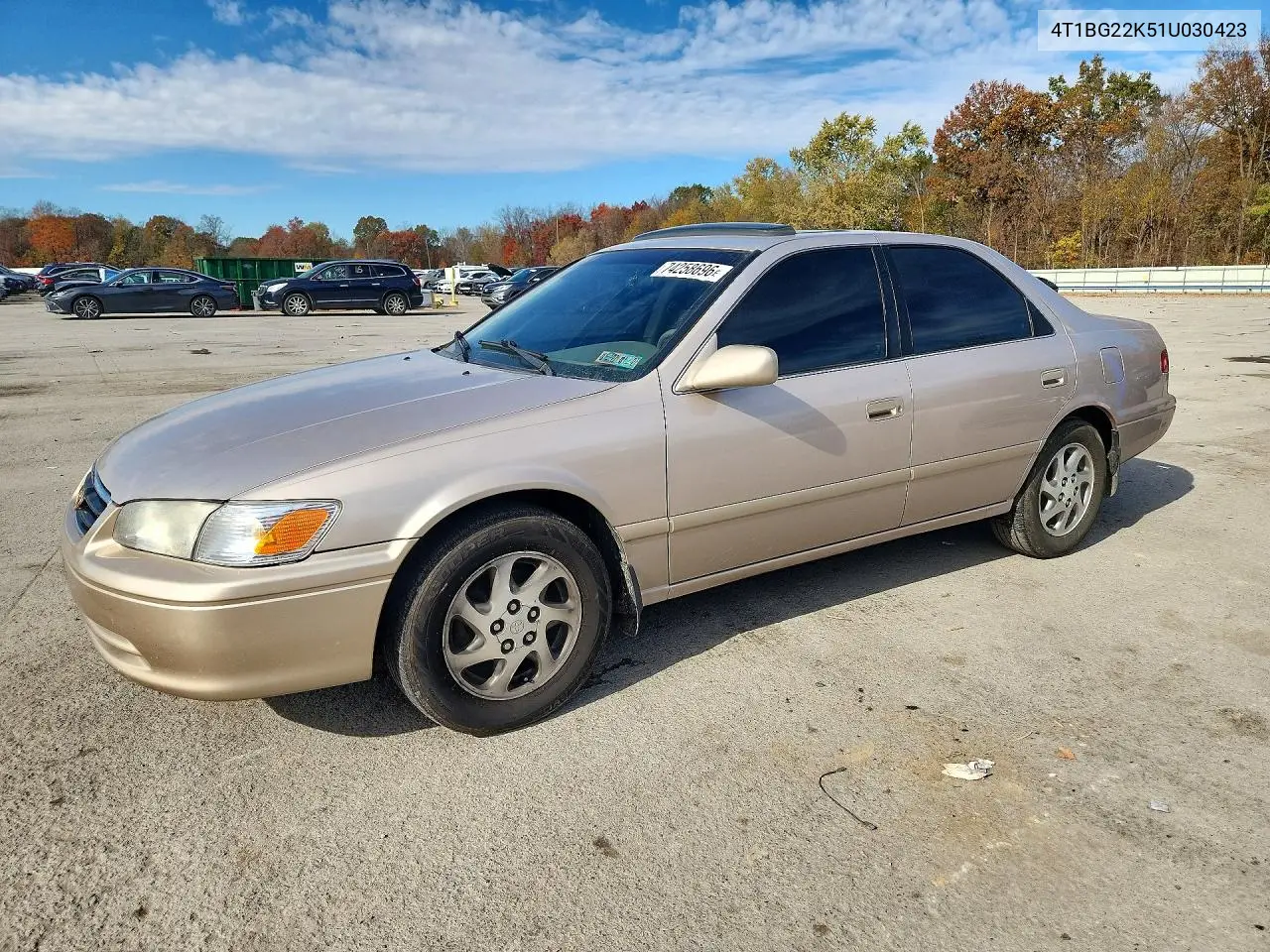 TOYOTA CAMRY 2001, VIN 4T1BG22K51U030423