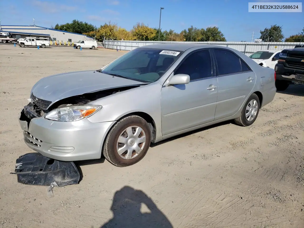 TOYOTA CAMRY 2002, VIN 4T1BE32K32U588624