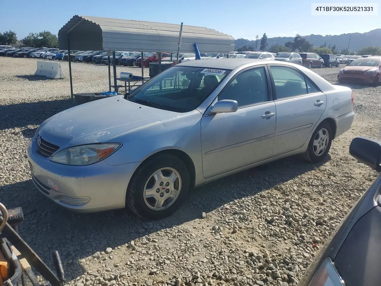 TOYOTA CAMRY 2002, VIN 4T1BF30K52U521331