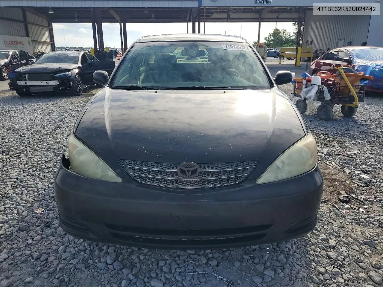 2002 TOYOTA CAMRY VIN 4T1BE32K52U024442 — фото 5
