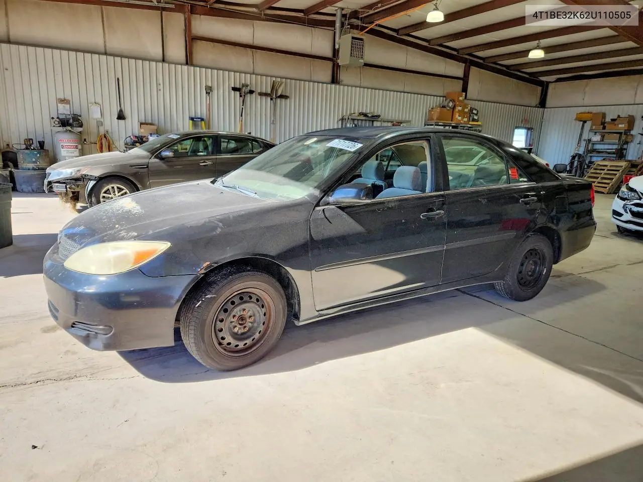 TOYOTA CAMRY 2002, VIN 4T1BE32K62U110505