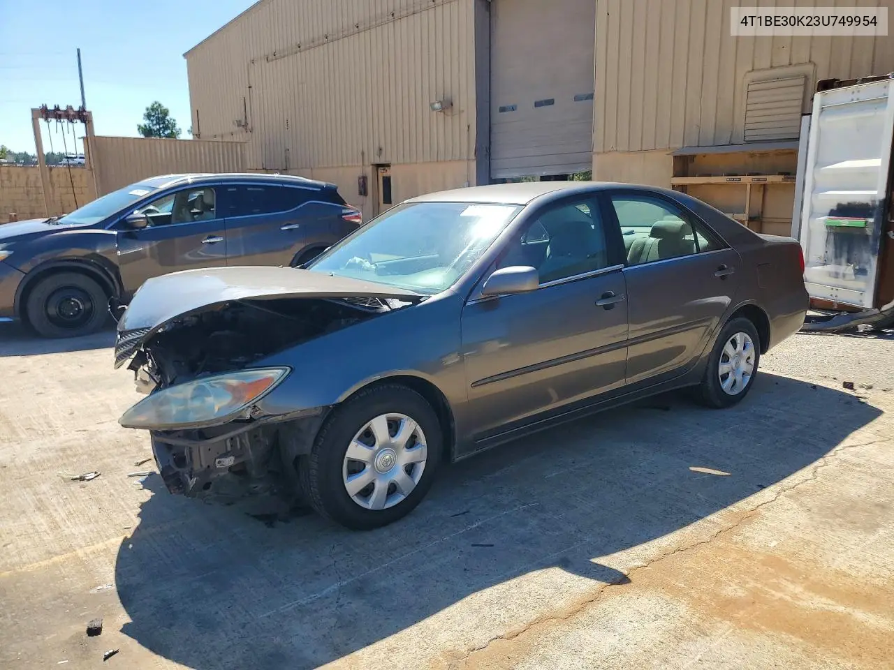 TOYOTA CAMRY 2003, VIN 4T1BE30K23U749954