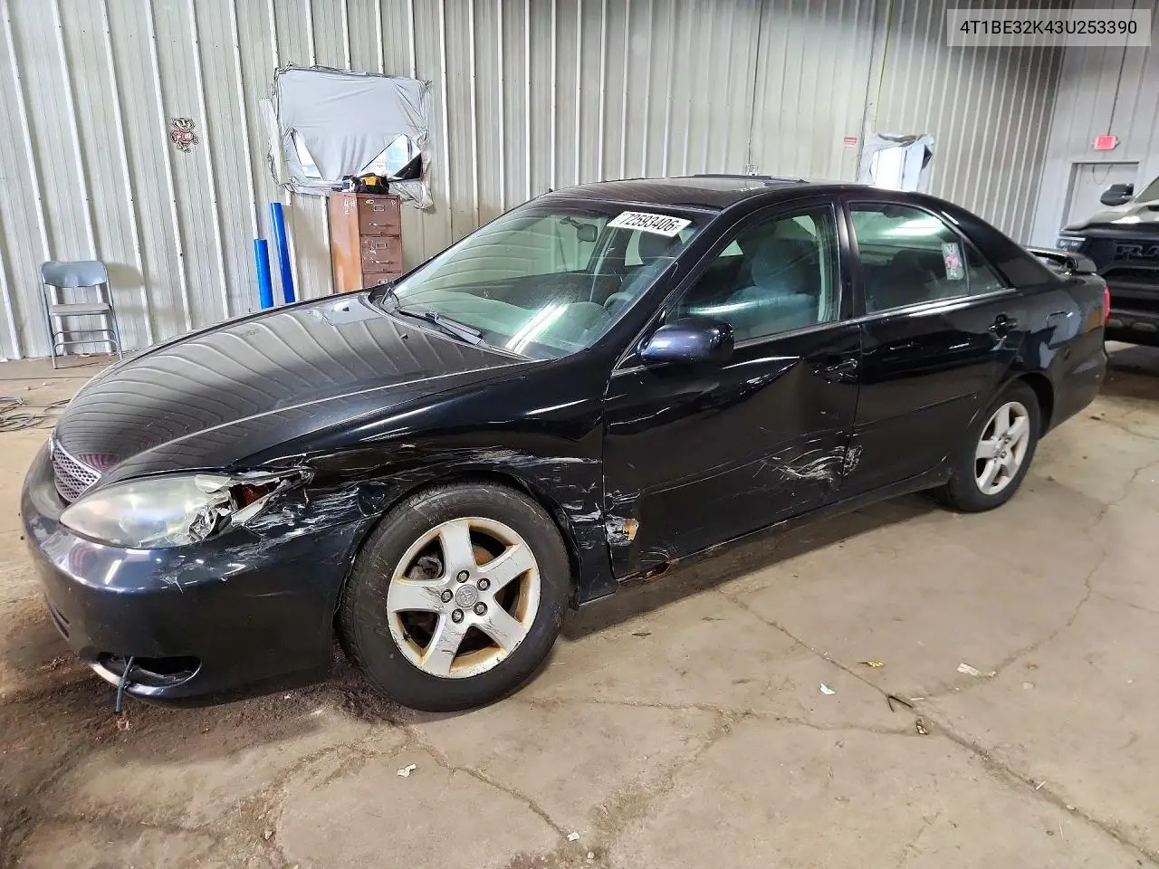 TOYOTA CAMRY 2003, VIN 4T1BE32K43U253390