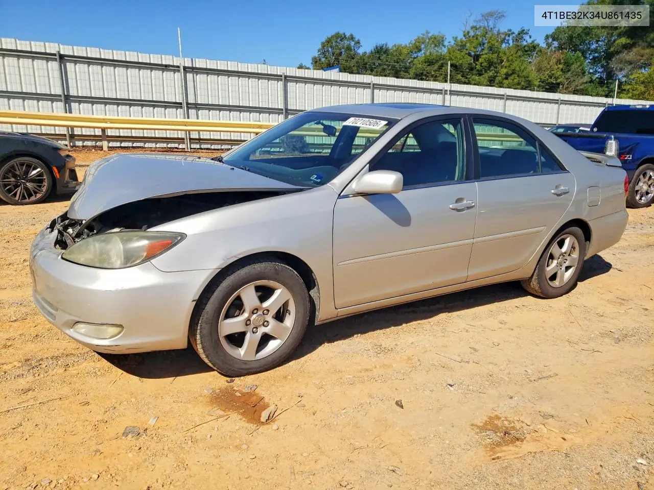 TOYOTA CAMRY 2004, VIN 4T1BE32K34U861435