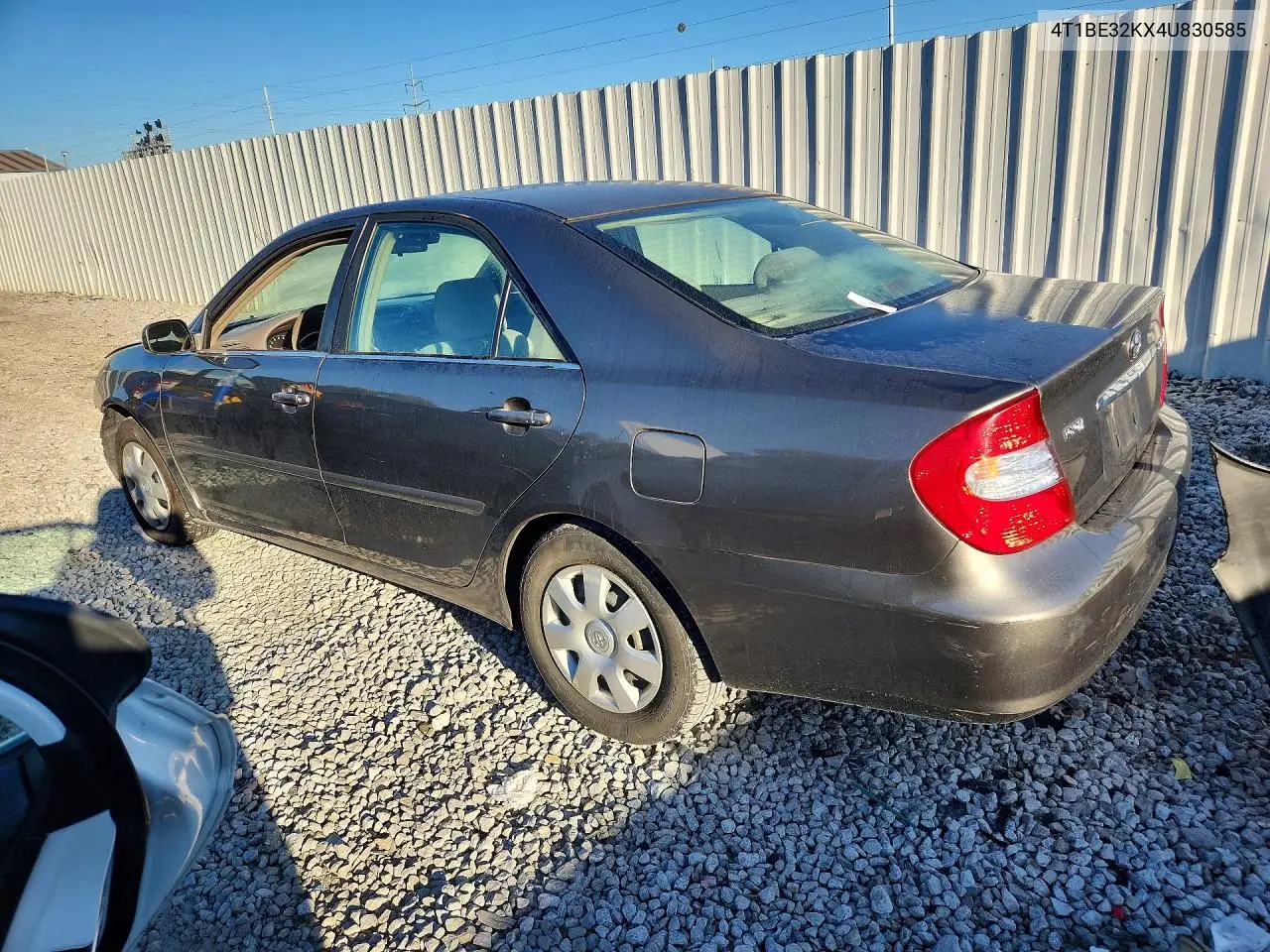 2004 TOYOTA CAMRY VIN 4T1BE32KX4U830585 — фото 2