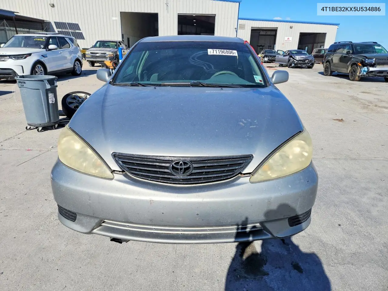 2005 TOYOTA CAMRY VIN 4T1BE32KX5U534886 — фото 5