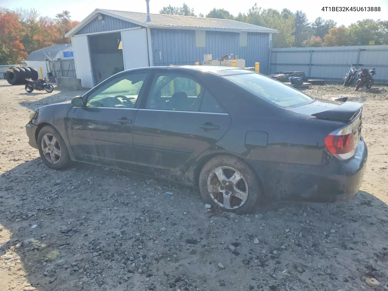 2005 TOYOTA CAMRY VIN 4T1BE32K45U613888 — фото 2