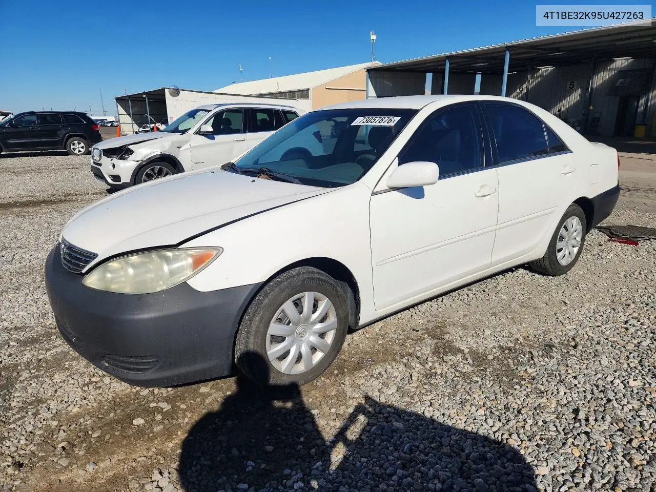 TOYOTA CAMRY 2005, VIN 4T1BE32K95U427263