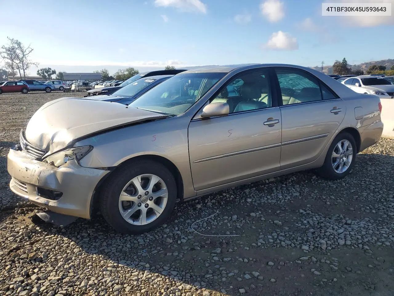 TOYOTA CAMRY 2005, VIN 4T1BF30K45U593643
